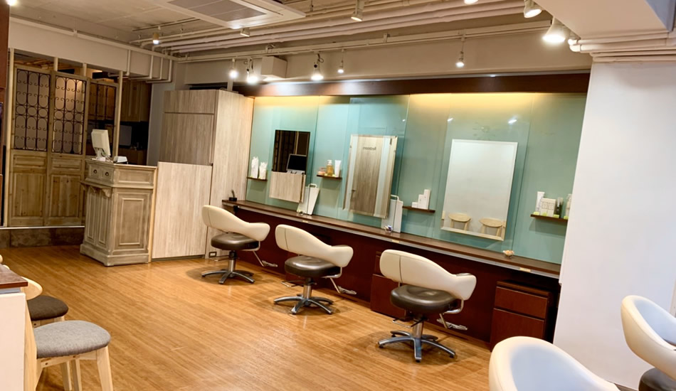 Hair Salon Art Noise 1 Minute Walk From Ikebukuro Station West Exit